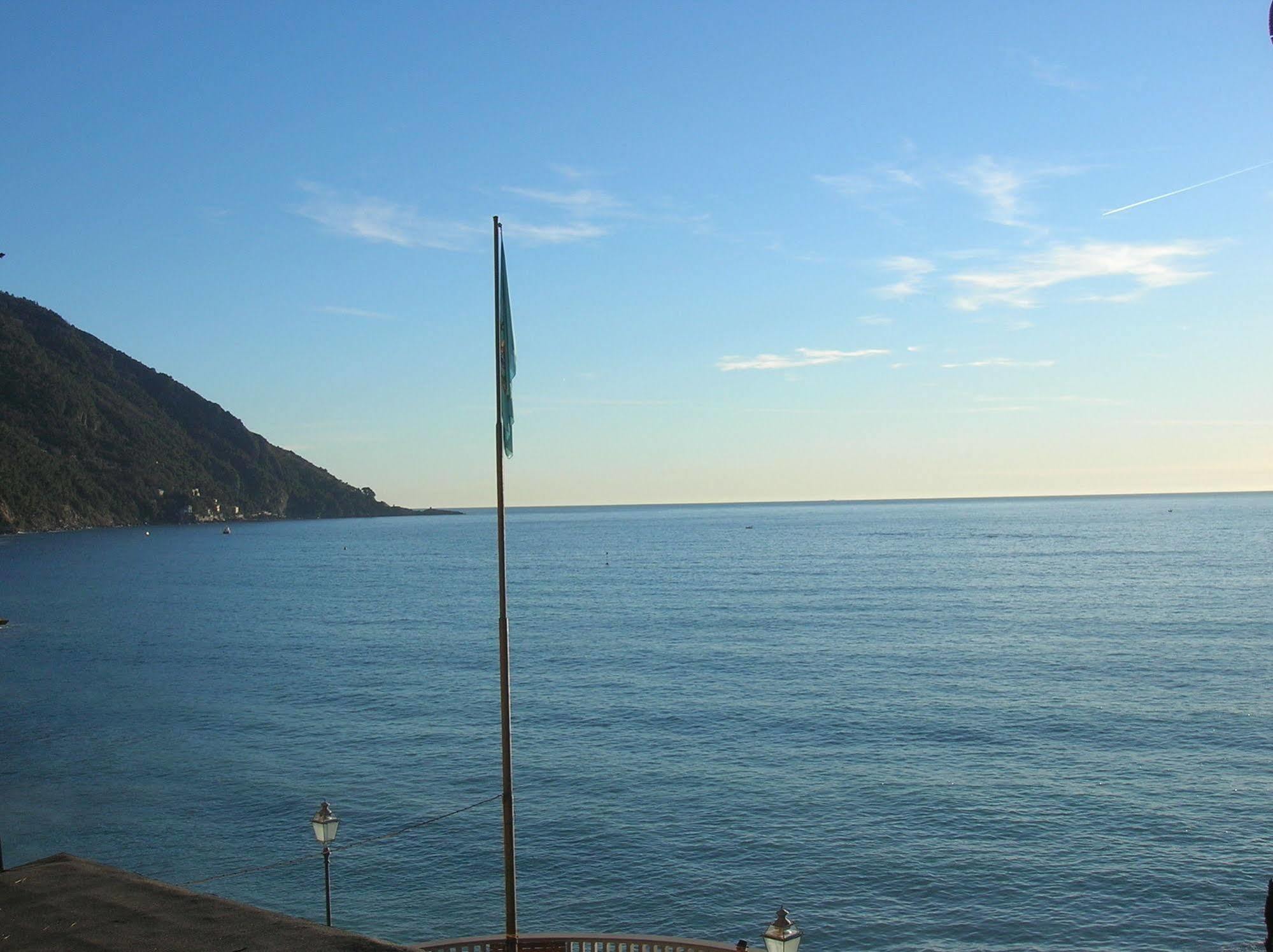 Casmona Hotel Camogli Exterior photo